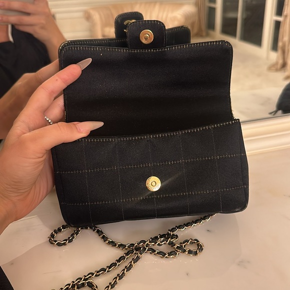 Vintage Chanel Purse - Picture 8 of 13